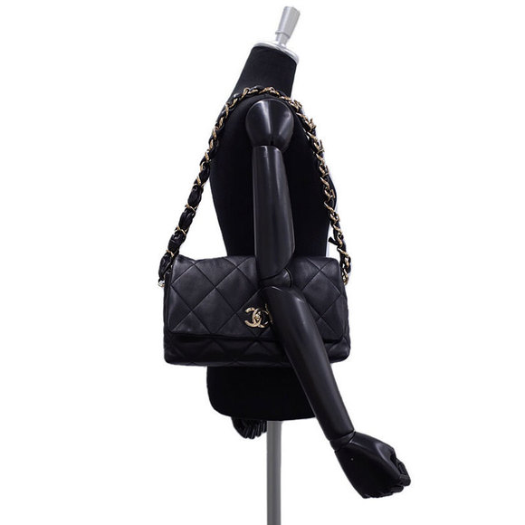 Chanel Quilted Chain Flap Bag - Picture 9 of 9